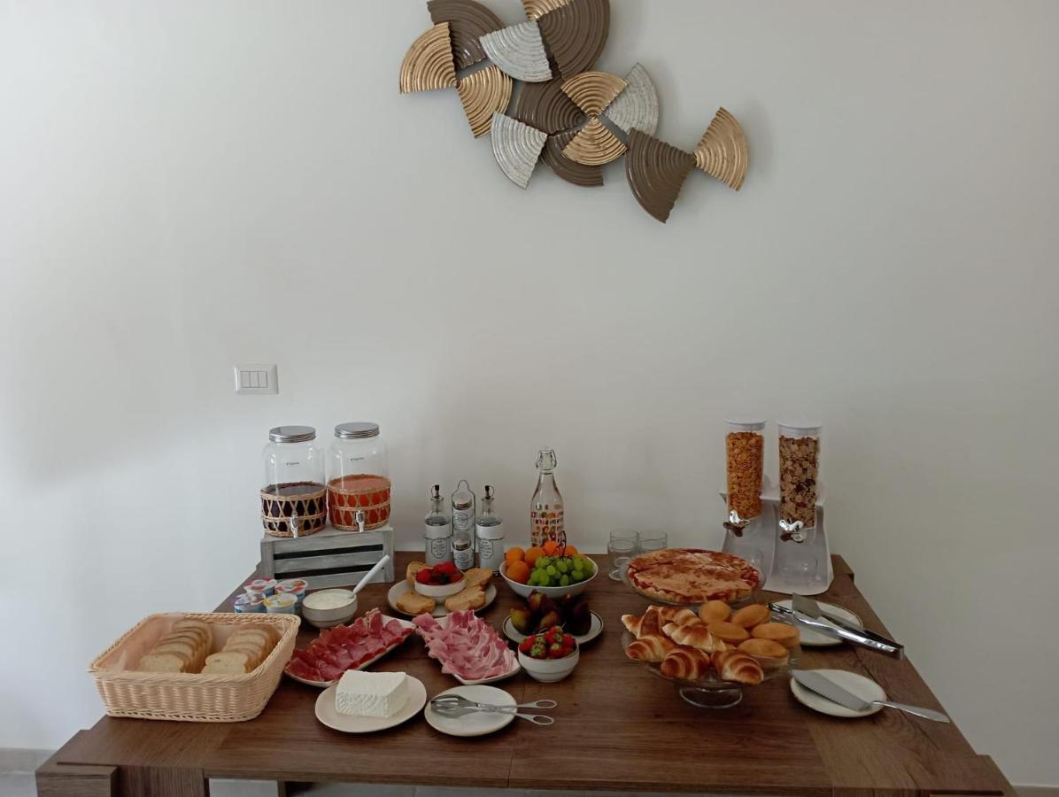 Samele Bed And Breakfast Lecce Exterior photo
